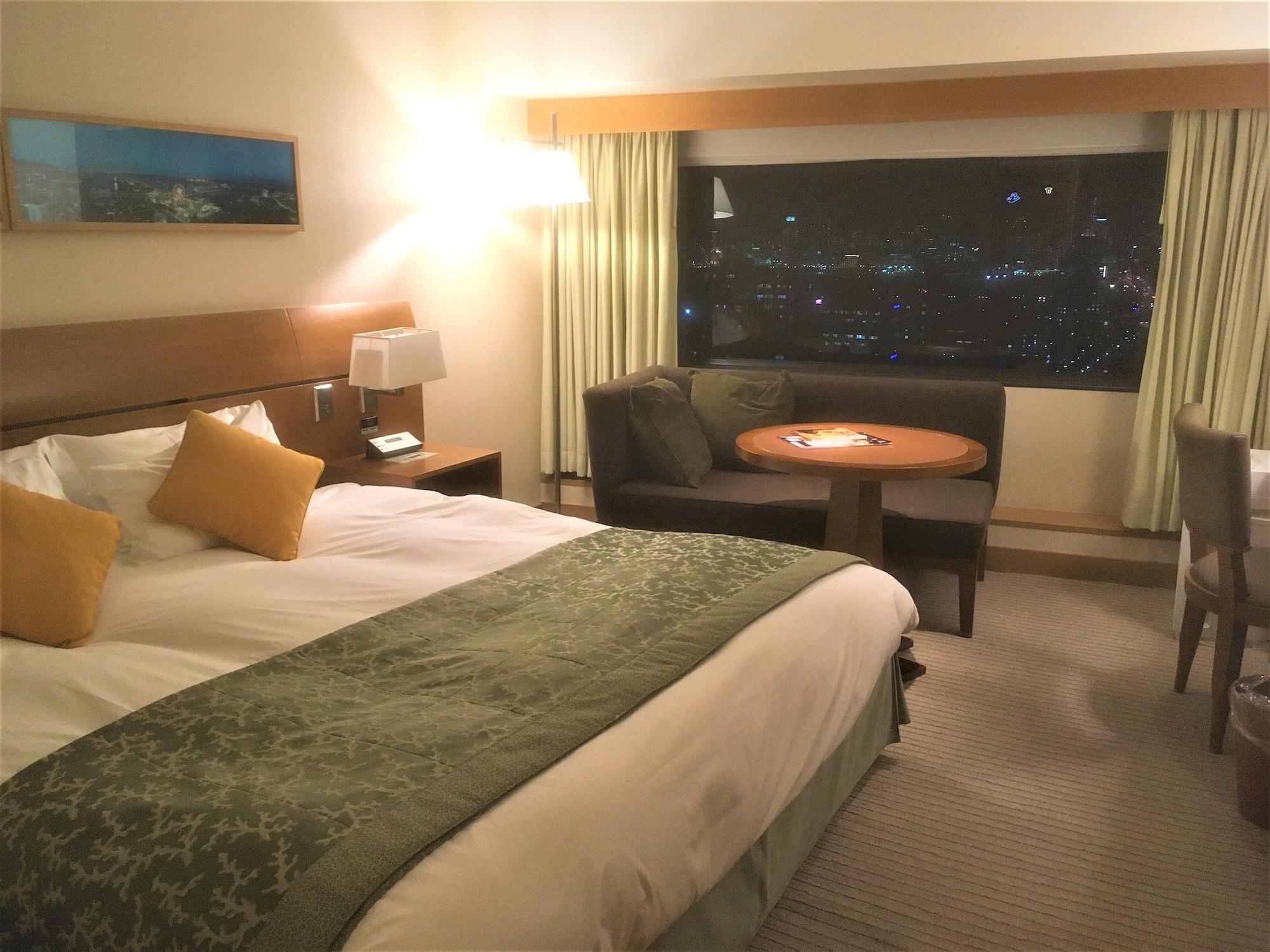 Kobe Portopia Hotel Exteriér fotografie A room at the hotel
